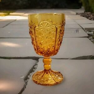L G Wright Amber Glass Goblet Vintage Floral Star Daisy Wine Glass 6 Inch_GC